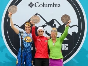 The 2013 El Cruce women's podium: Emma Roca, Oihana Kortazar & Anna Frost.