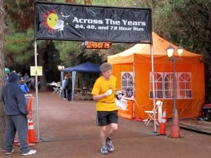 Davy Crockett running the 2010-11 Across the Years Run. Photo: Aravaipa Running