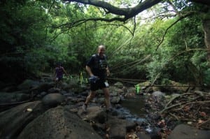 My and Nick Hollon approaching Nuuanu Aid Station. Photo: Keshav