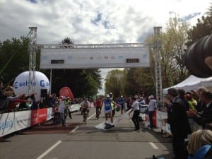 Giorgio Calcaterra winnning the 2012 IAU 100k World Championships.
