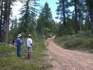 Daniel Spots me at Dusty Corners. I spot my New Hydration Pack!