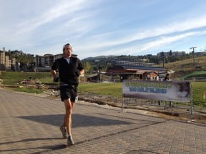 Karl Meltzer finishing the 2012 Run Rabbit Run 100.