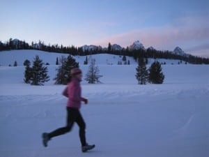 The Brooks Playground Jacket helped the author take in the Teton Mountains at twilight on a cold winter's night. Photo: iRunFar/Bryon Powell