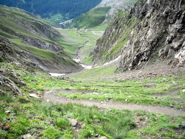 2013 TdG - Steep descent down to Rhemes Notre Dame