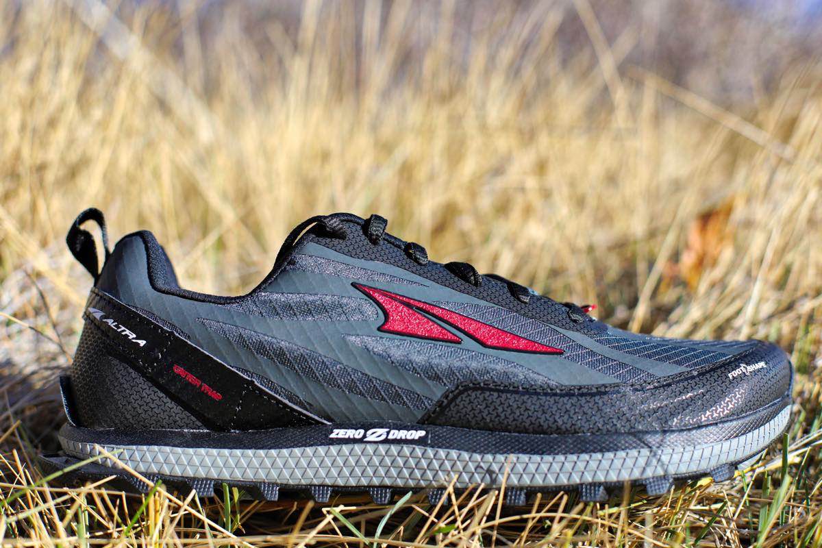 altra superior 3.5 running shoe