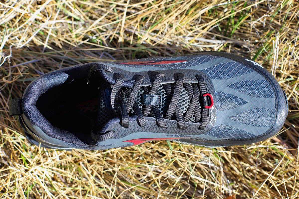 altra superior 3.5 running shoe