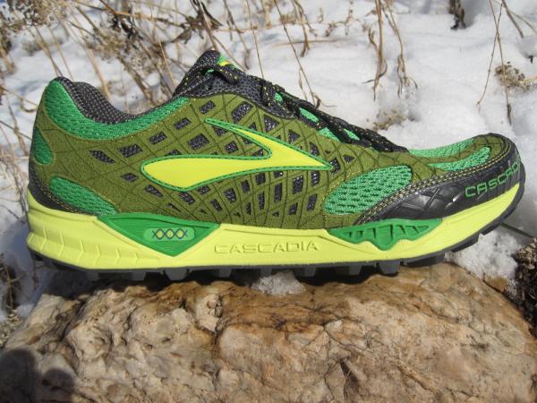 brooks cascadia 7 mens green