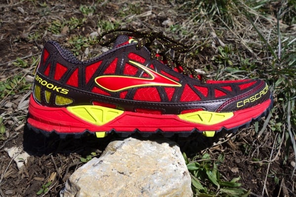 brooks cascadia 8 red