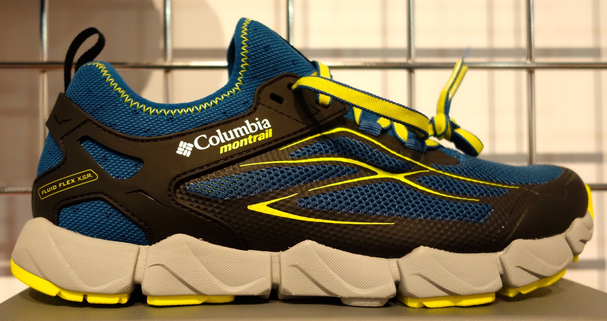 columbia fluidflex xsr