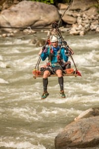 Ian Sharman - 2013 Jungle Ultra - river crossing