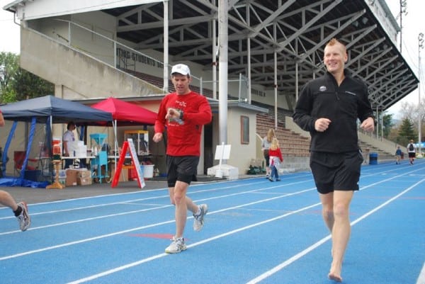 John Leuthold paces Todd Ragsdale for barefoot record