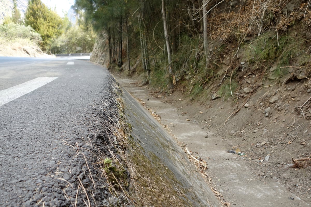 La Reunion - example road drainage ditch