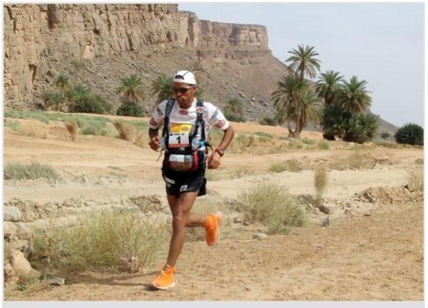 Mohamad Ahansal winning the long stage of the 2010 Marathon des Sables. Mohamad Ahansal Stage 4 Marathon des Sables 2010