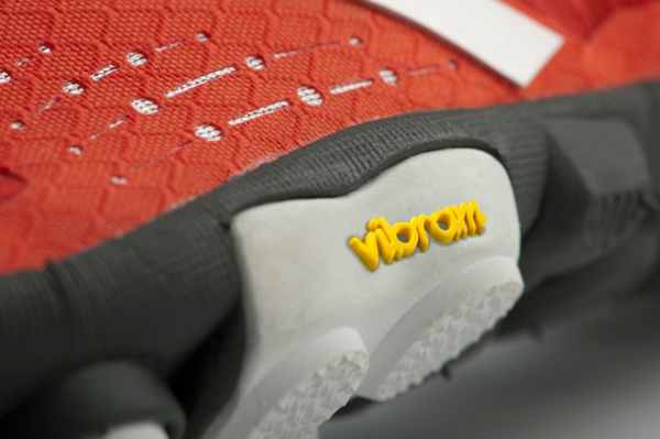 new balance minimus mt00