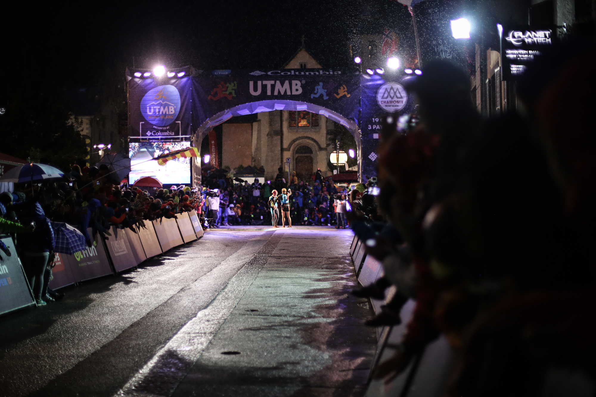Nuria Picas and Andrea Huser finish - Kirsten Kortebein - 2017 UTMB 21