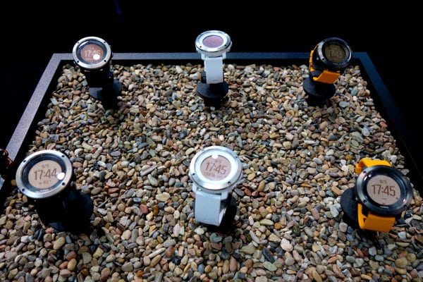 suunto traverse battery