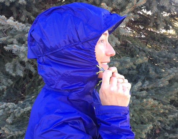 Ultimate Direction Women's Ultra Jacket hood