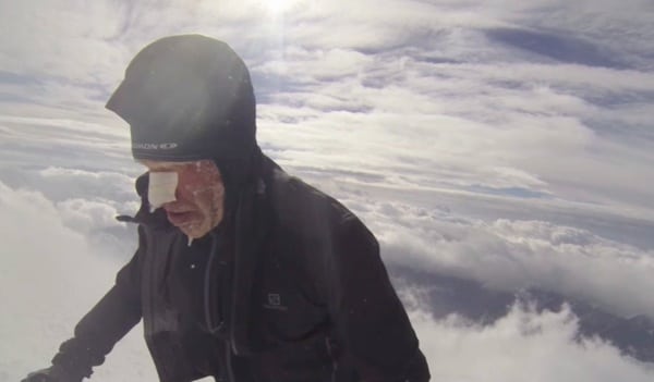 Vitaly Shkel - 5000m Mount Elbrus - Dejame Vivir